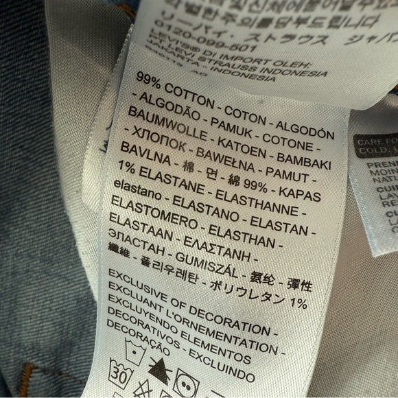 Levi’s Wedgie Straight Leg Denim Medium Wash Mid Rise Classic Western Size 24 - Picture 11 of 12